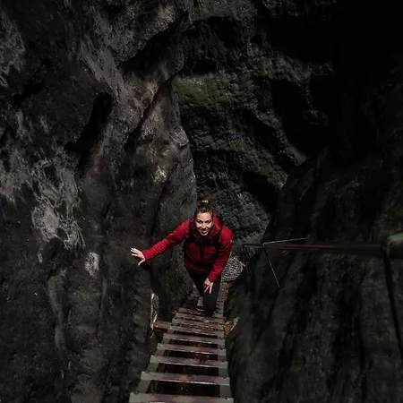 U Vyhlidky Chřibská