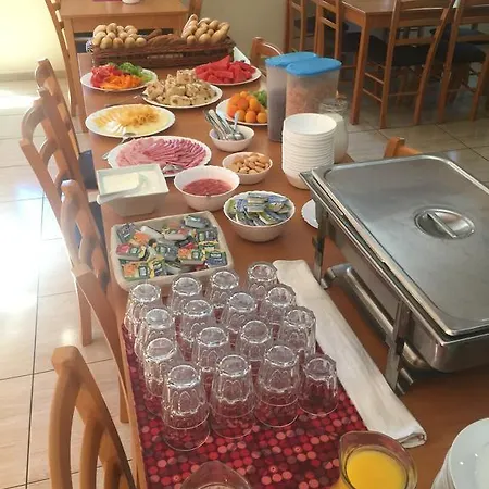 U Vyhlidky Chřibská
