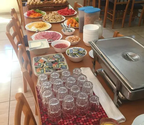 U Vyhlidky Chřibská
